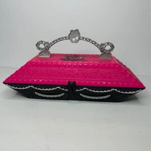 Monster High Pink Coffin Case Storage Box 2011